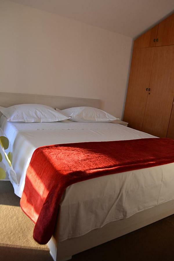 Cosy Sunset Apartment أوميس المظهر الخارجي الصورة